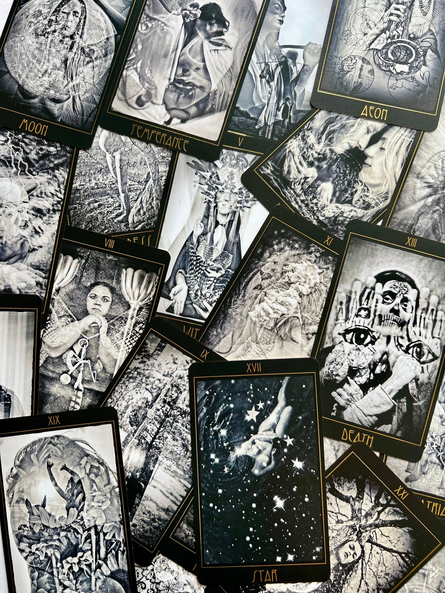 Divination & Mystical Guides
